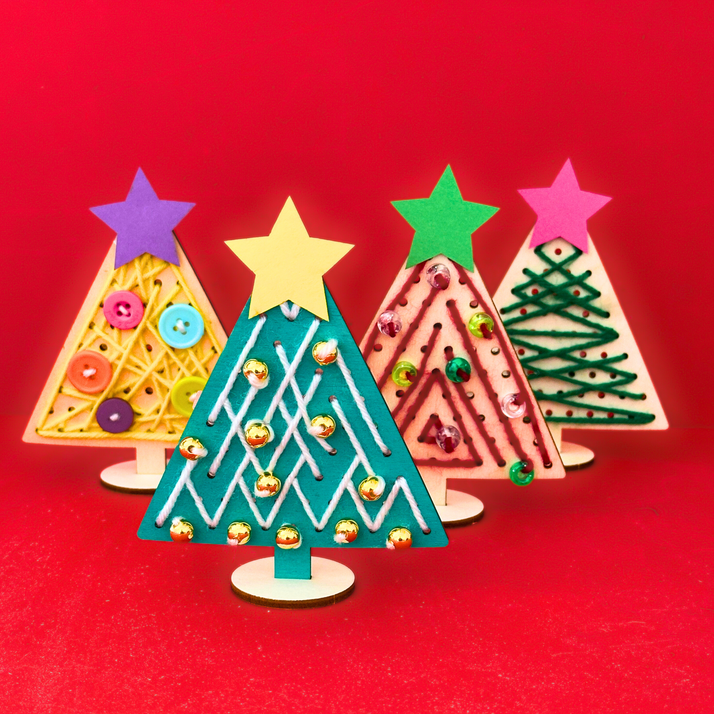 Set of 10 - Merry Weaving Christmas Tree