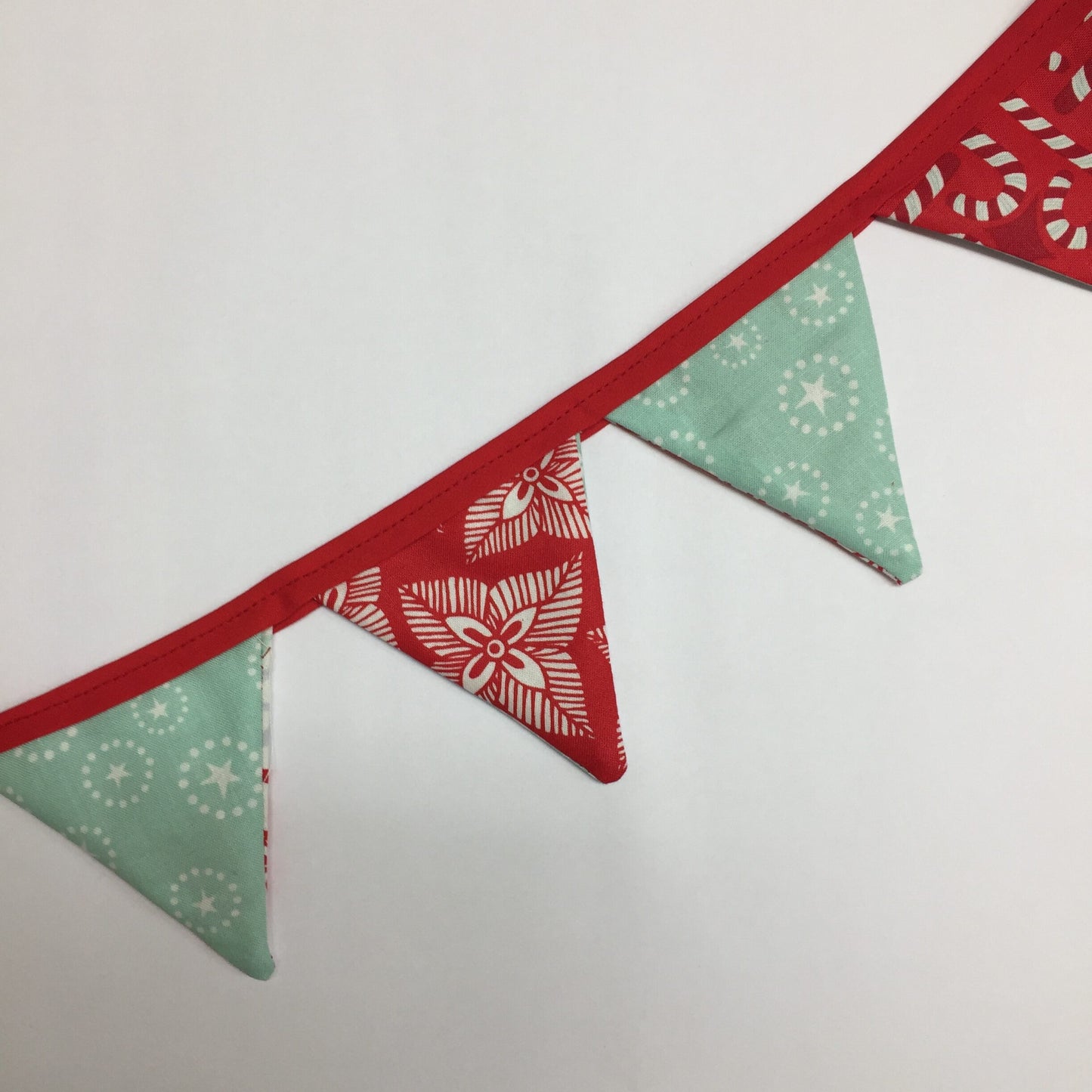 DIY Fabric Christmas Bunting