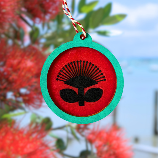 Pohutukawa suncatcher