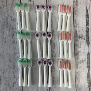 Set of 27 toothbrush paintbrushes