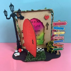 Wonderland Door Craft Kit